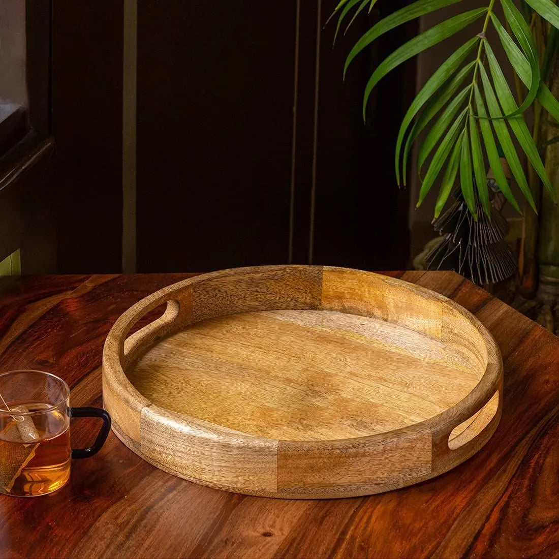 Store Round wood serving tray