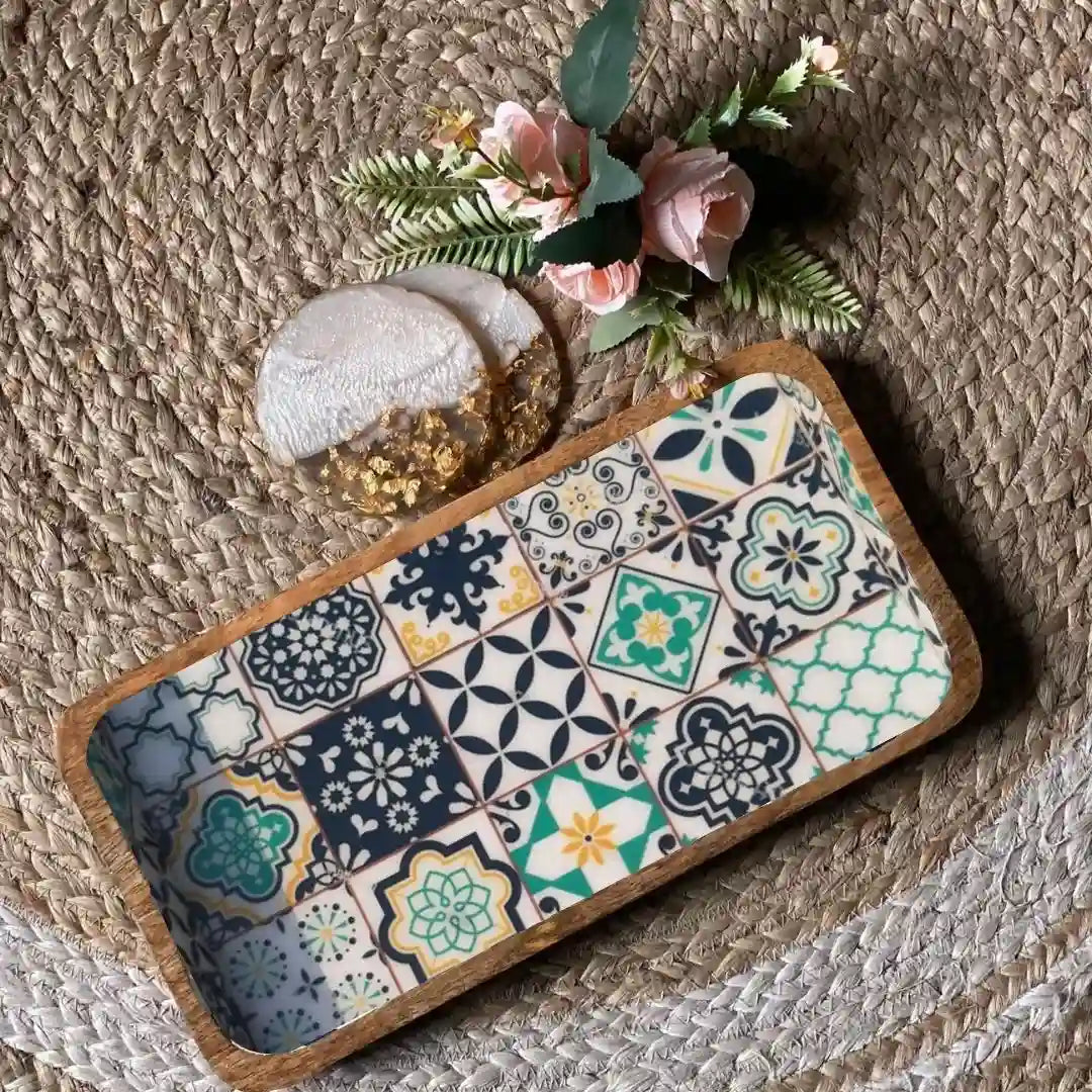 Stylish Mediterranean Pattern Wooden Serveware