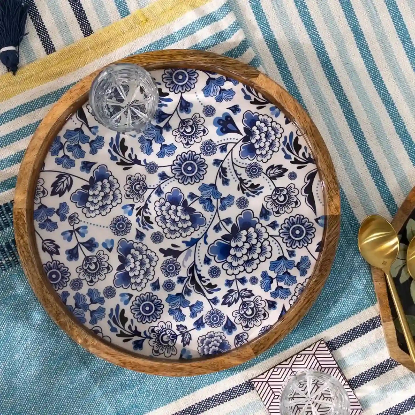 Elegant Blue Blossom Print Wooden Serveware
