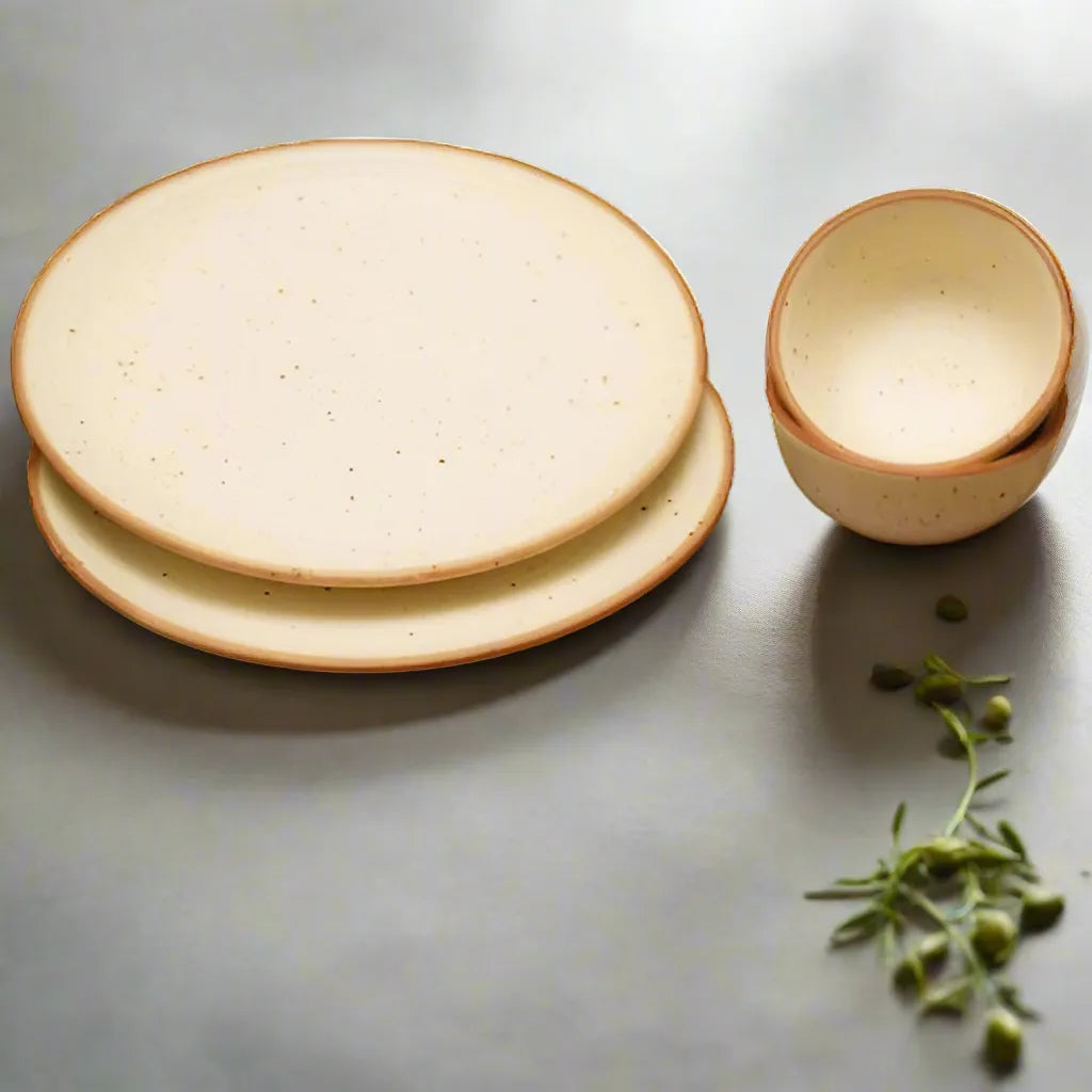 Off-White Handcrafted Ceramic Dinner Set - 2 Dinner Plates with 2 Bowls