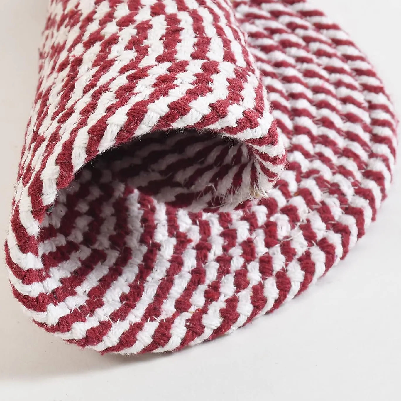 Red & White Criss Cross Placemats