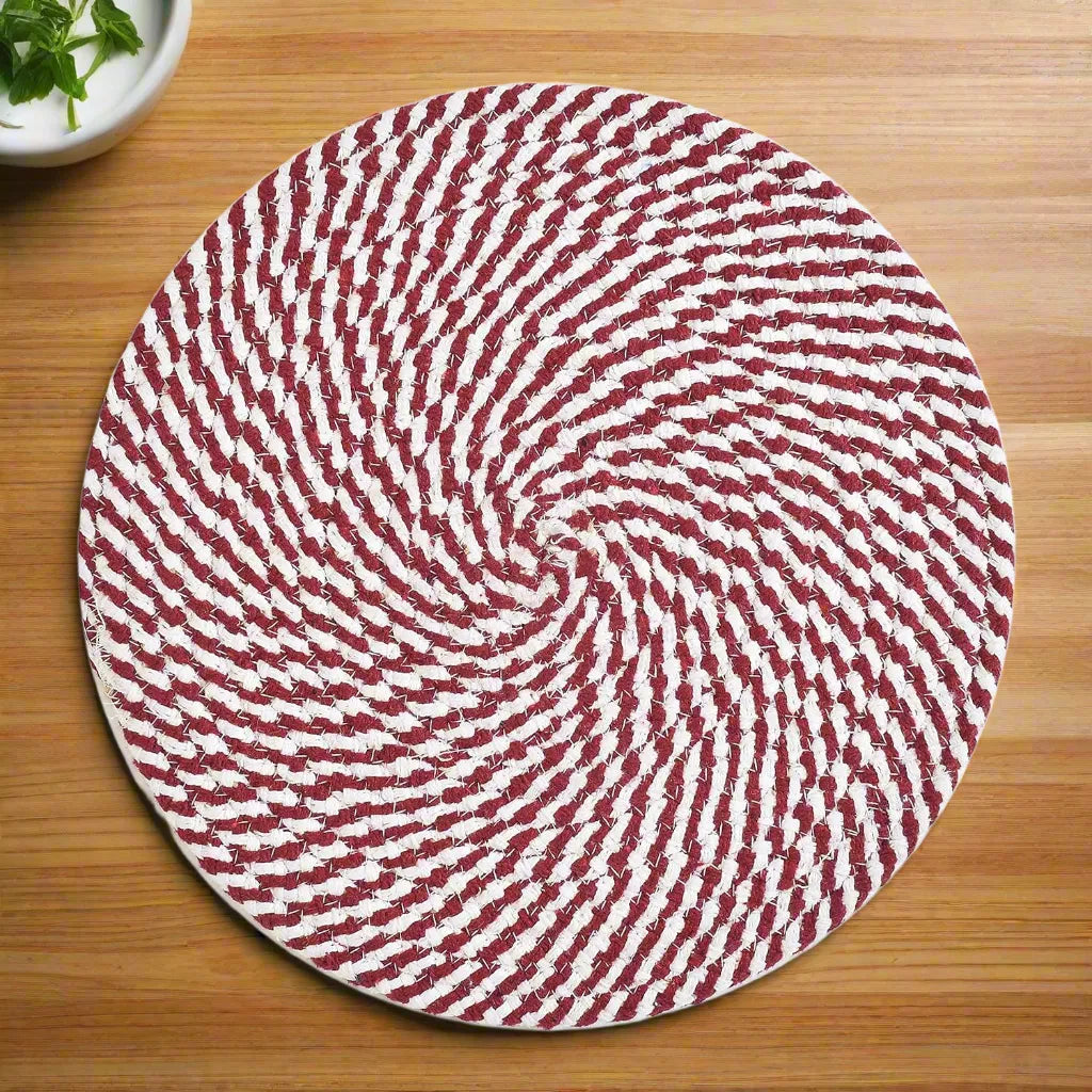 Red & White Criss Cross Placemats