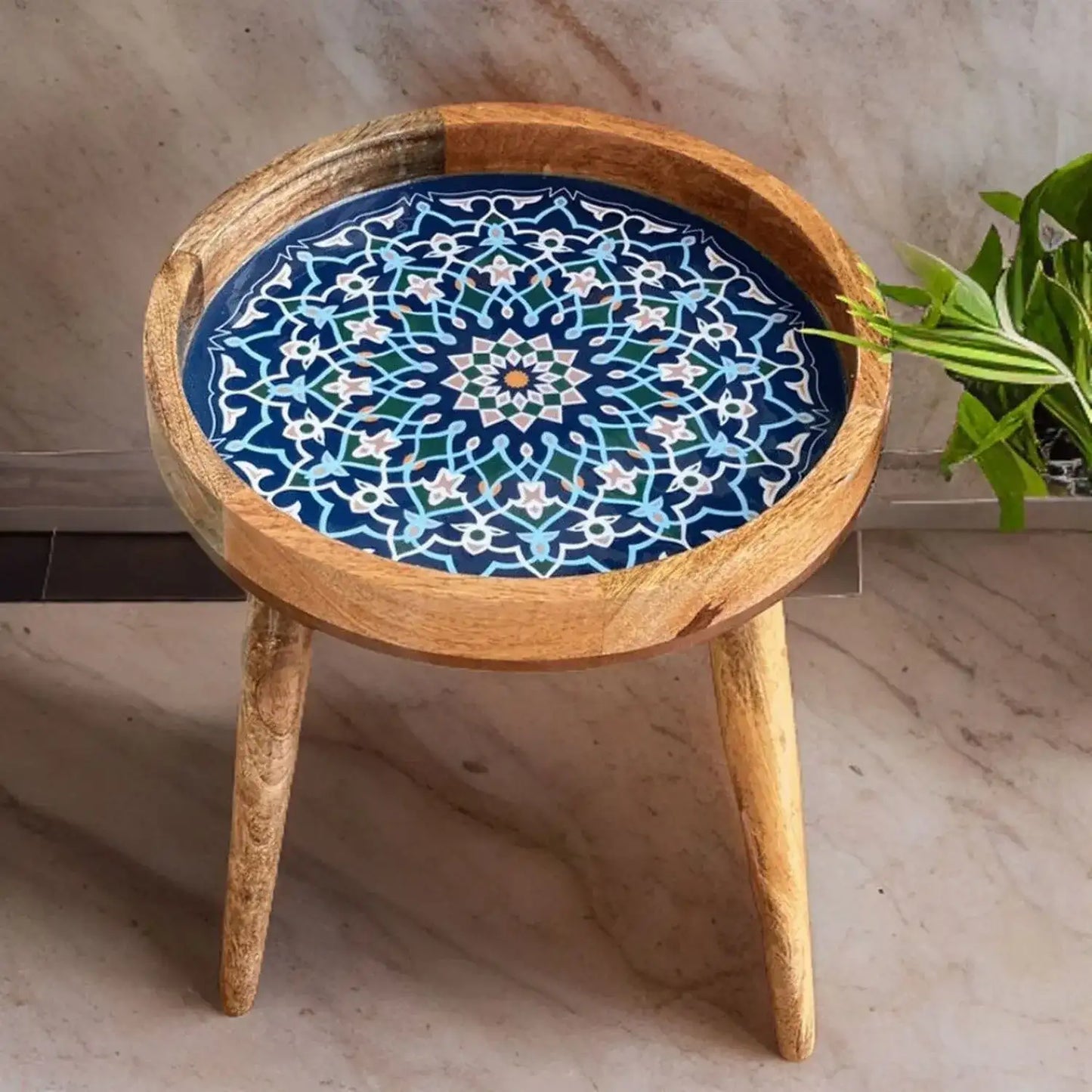 Immersive Blue Mandala Pattern Wooden Serveware