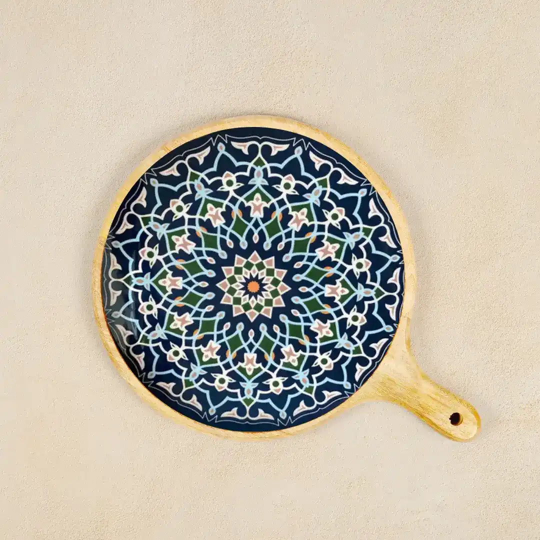Immersive Blue Mandala Pattern Wooden Serveware
