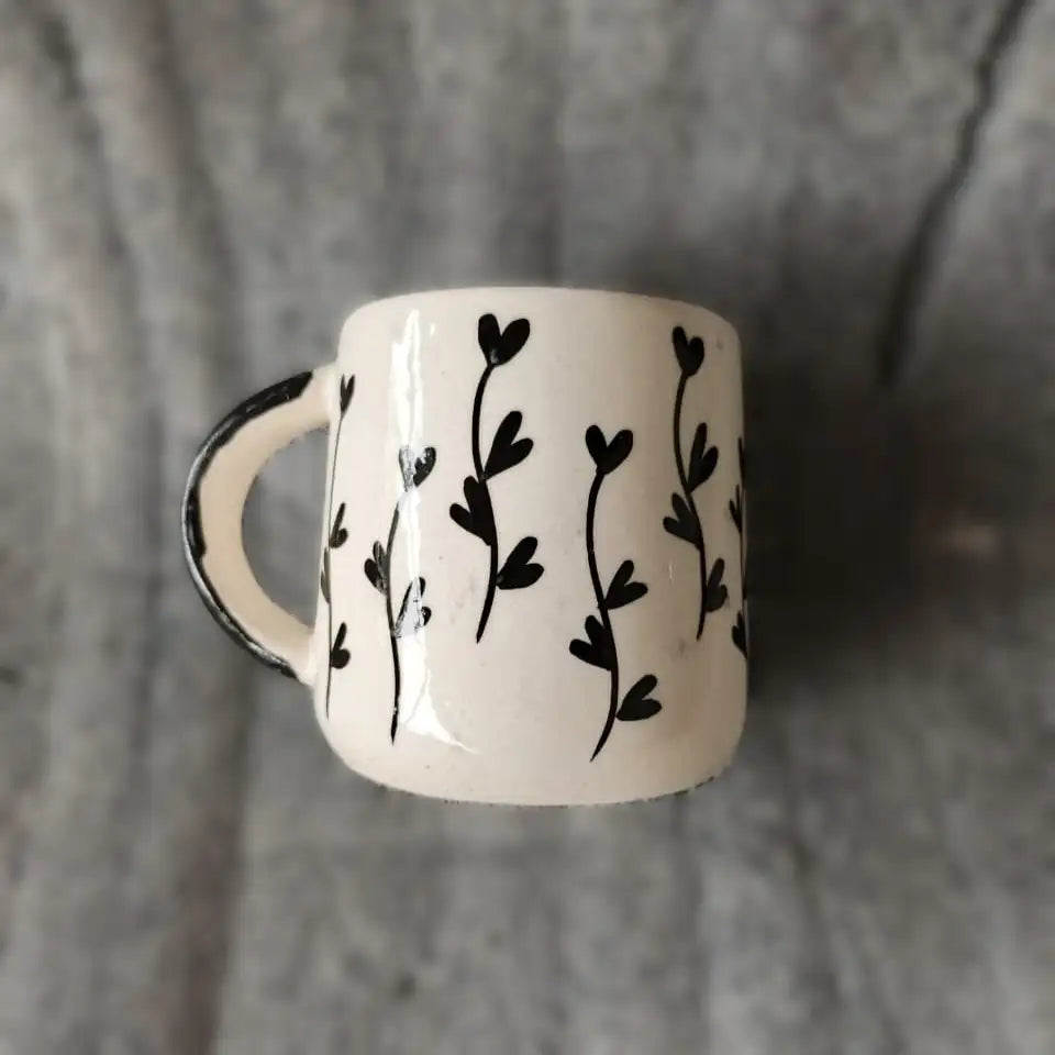 Heart Vines Botanical Ceramic Mug