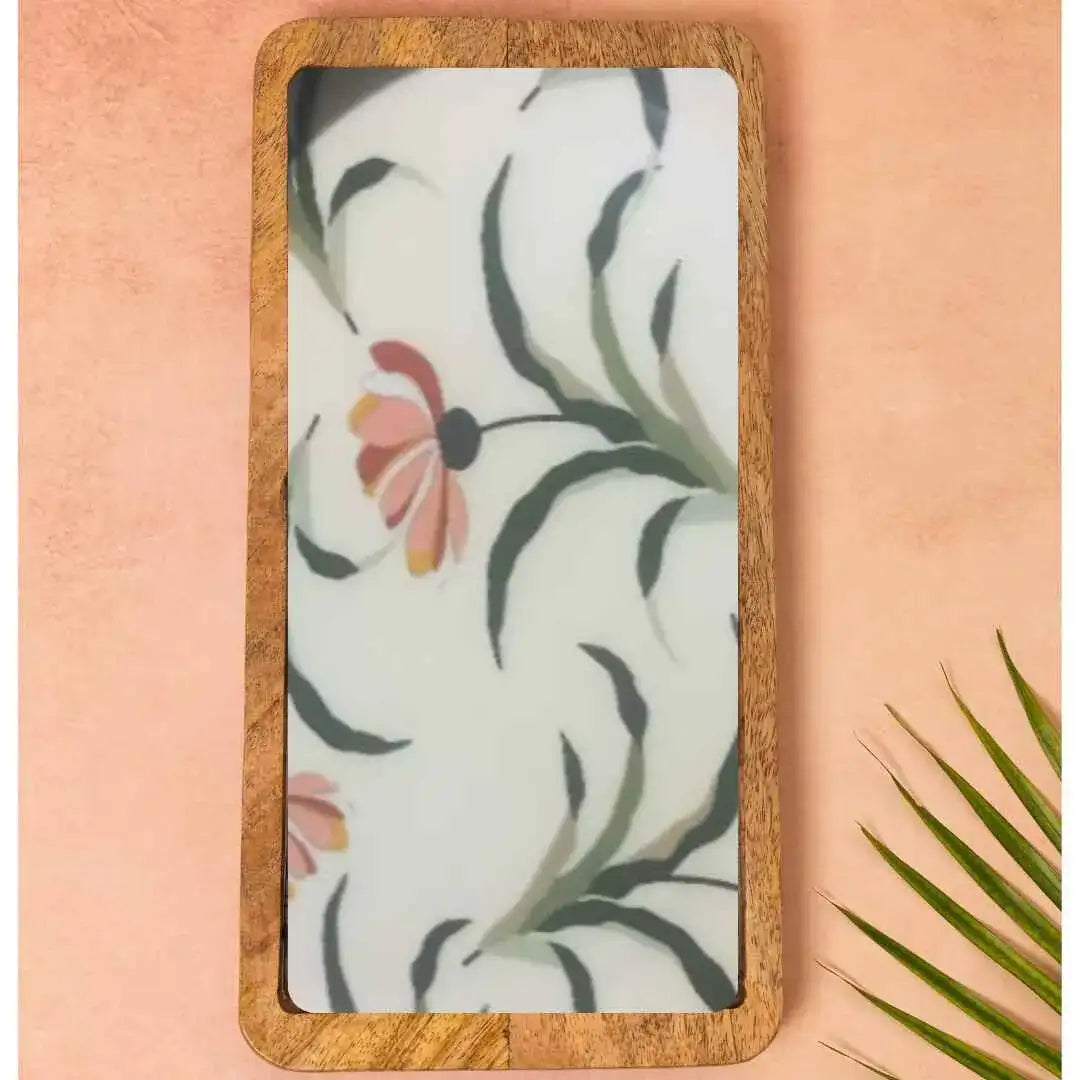 Beautiful Pink Flowers Print Wooden Serveware