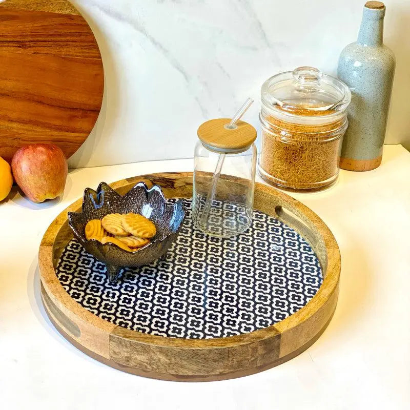Immersive Midnight Clover Print Wooden Serveware