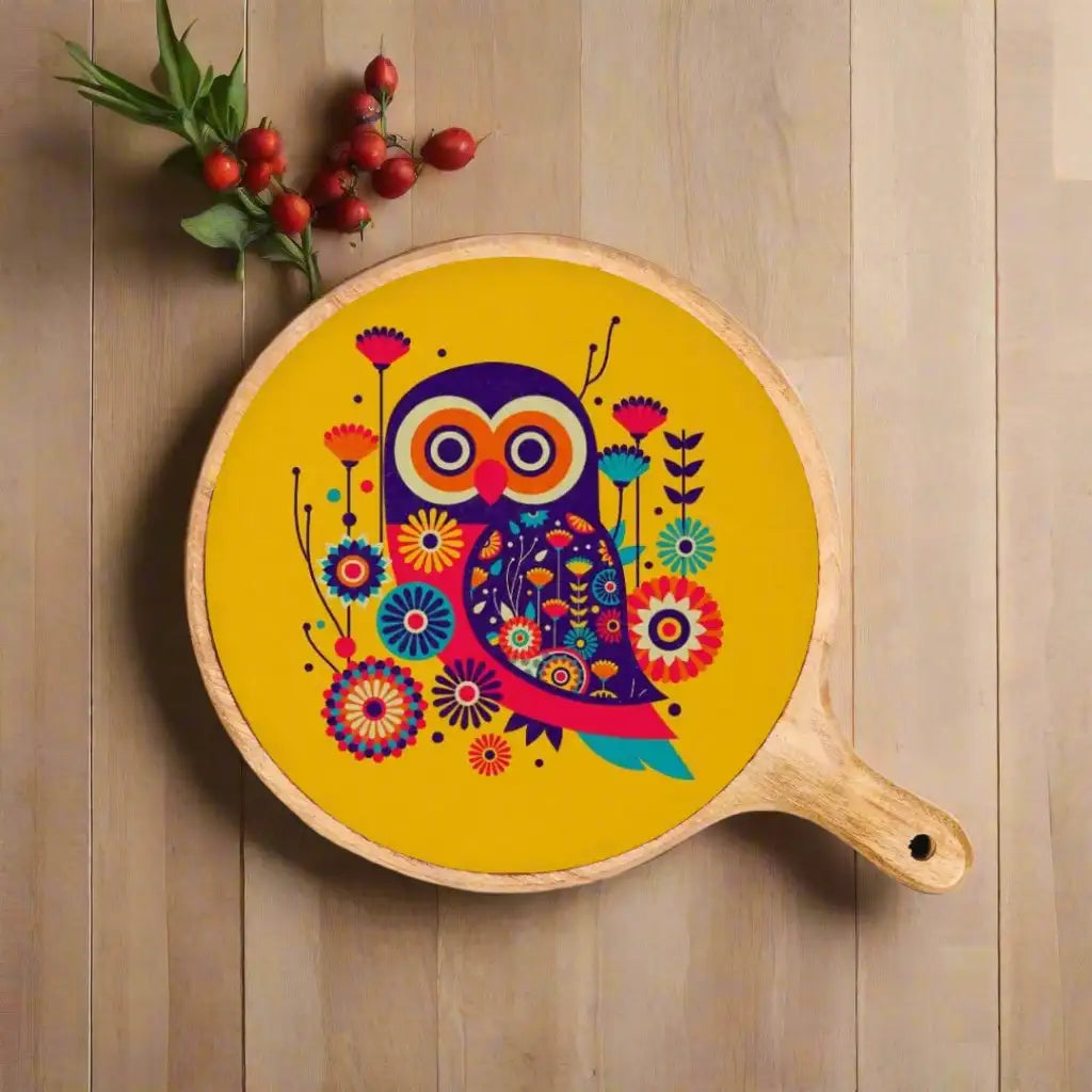 Elegant Wooden Yellow Owl Print Serveware