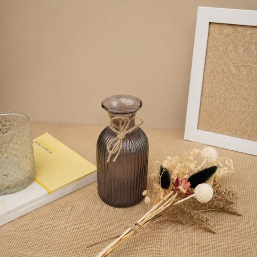 Black Statement Vase with Dried Flower Bunch