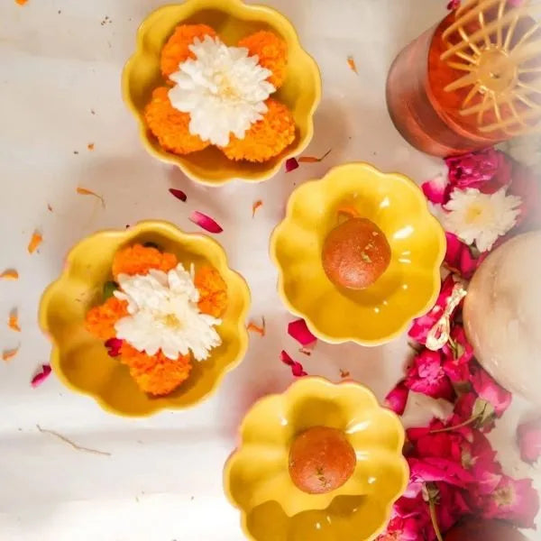 Flower Shaped Dessert Ceramic Bowls - Set of 2