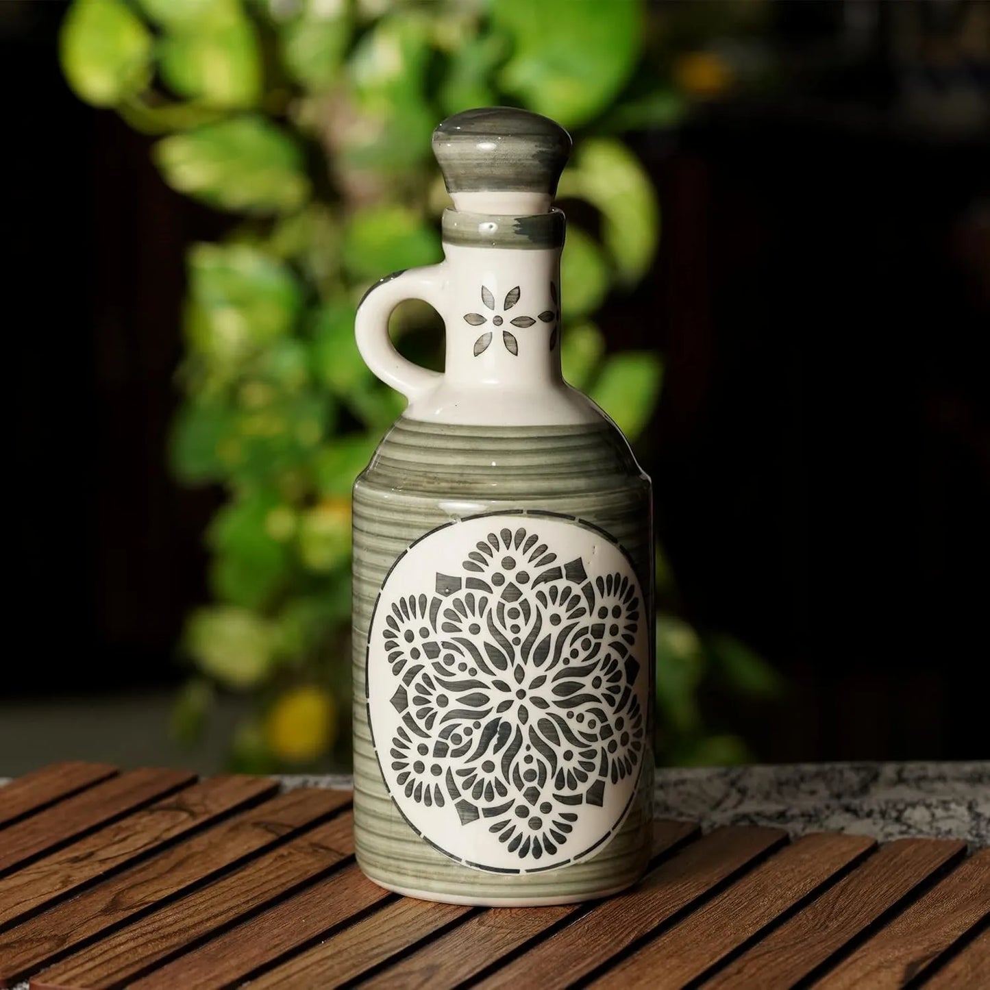 Ceramic Food & Microwave Safe Oil Dispenser with Grey Designer Pattern - 1000 ml