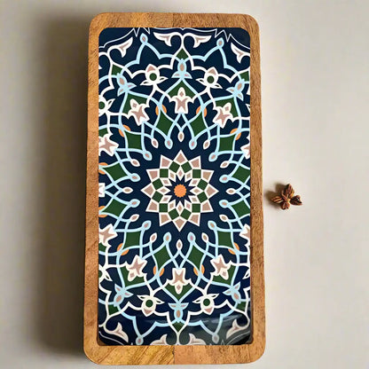 Immersive Blue Mandala Pattern Wooden Serveware