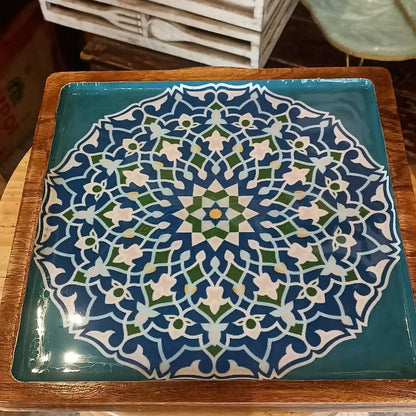 Immersive Blue Mandala Pattern Wooden Serveware