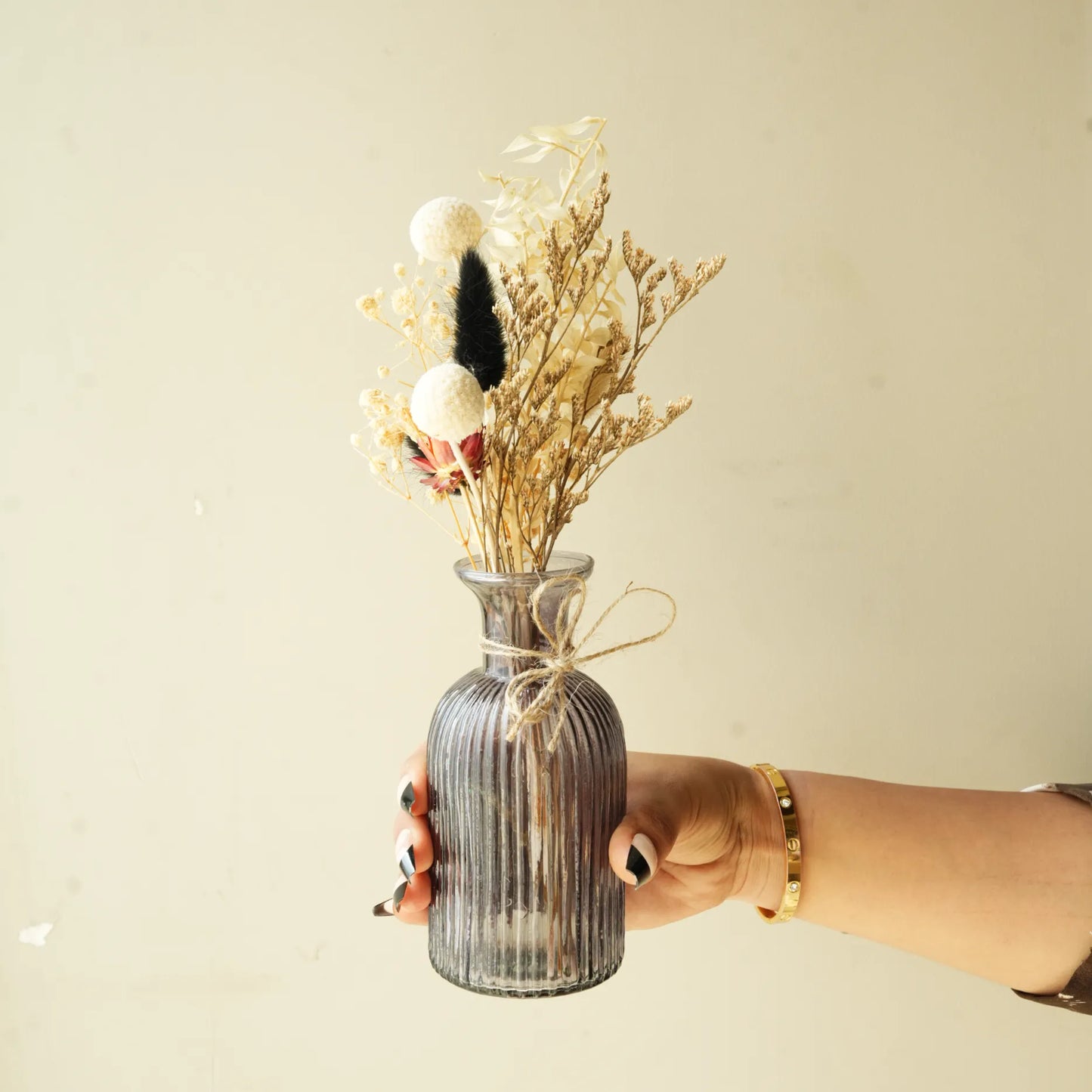 Black Statement Vase with Dried Flower Bunch