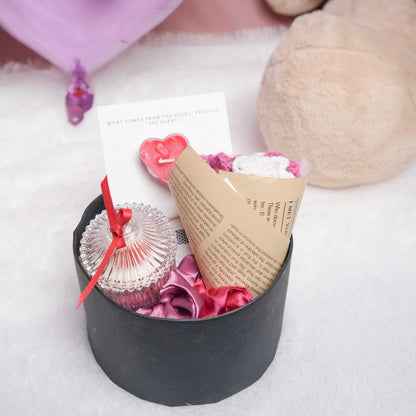 Heartfelt Collection Valentine Gift Box Set of 5