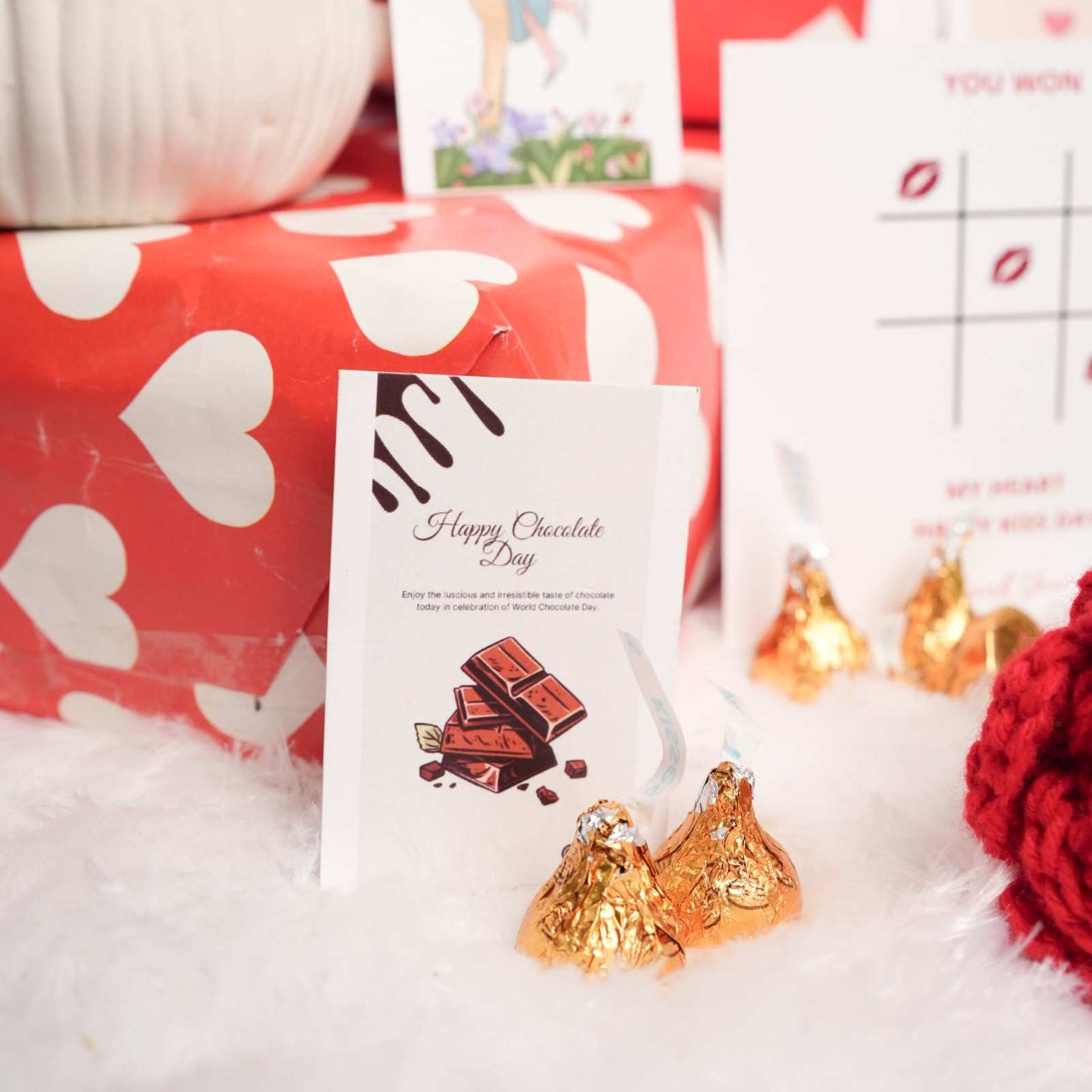 Perfect Valentine Gift Box Set of 8 Hamper