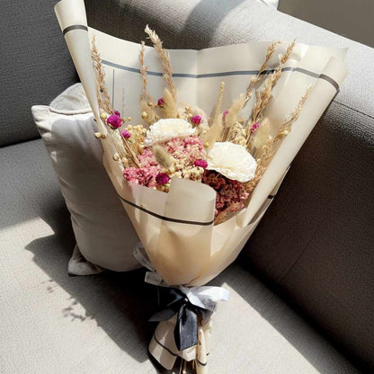 Marshmallow Assorted Dried Flower Gift Bunch