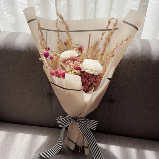 Marshmallow Assorted Dried Flower Gift Bunch