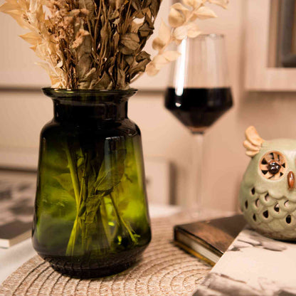 Emerald Elegance Glass Vase with Dried Flower
