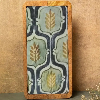Green Leaf Lattice Print Wooden Serveware