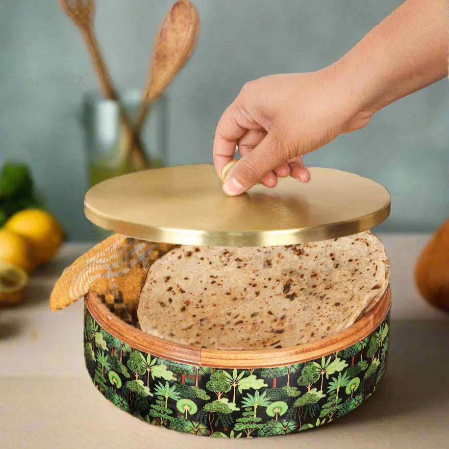 Acacia Roti Box Teak Wood Roti Box with Stainless Steel Lid & Tong - Green – Ikkasa