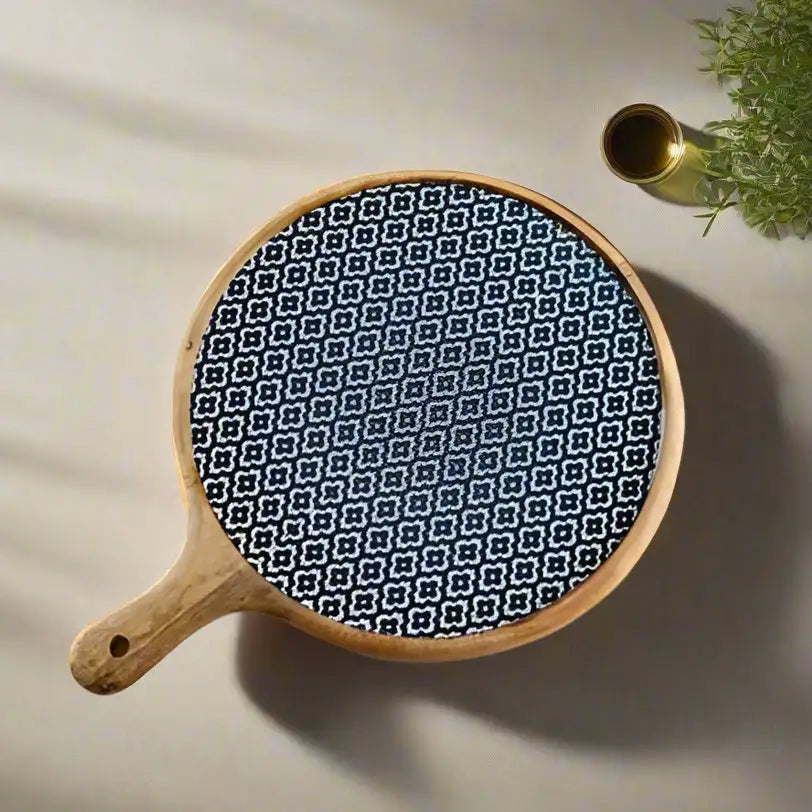 Immersive Midnight Clover Print Wooden Serveware